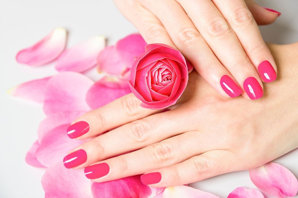 RICOSTRUZIONE UNGHIE IN GEL CON CARTINA NAIL PERFECT